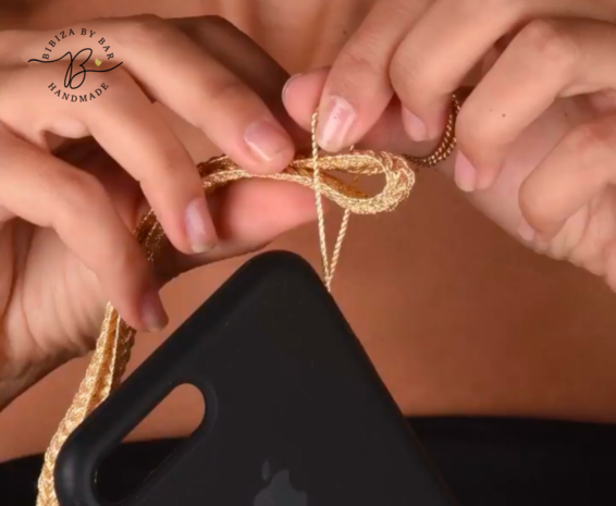 MAXI BRAIDED PHONE STRAP - GOLD